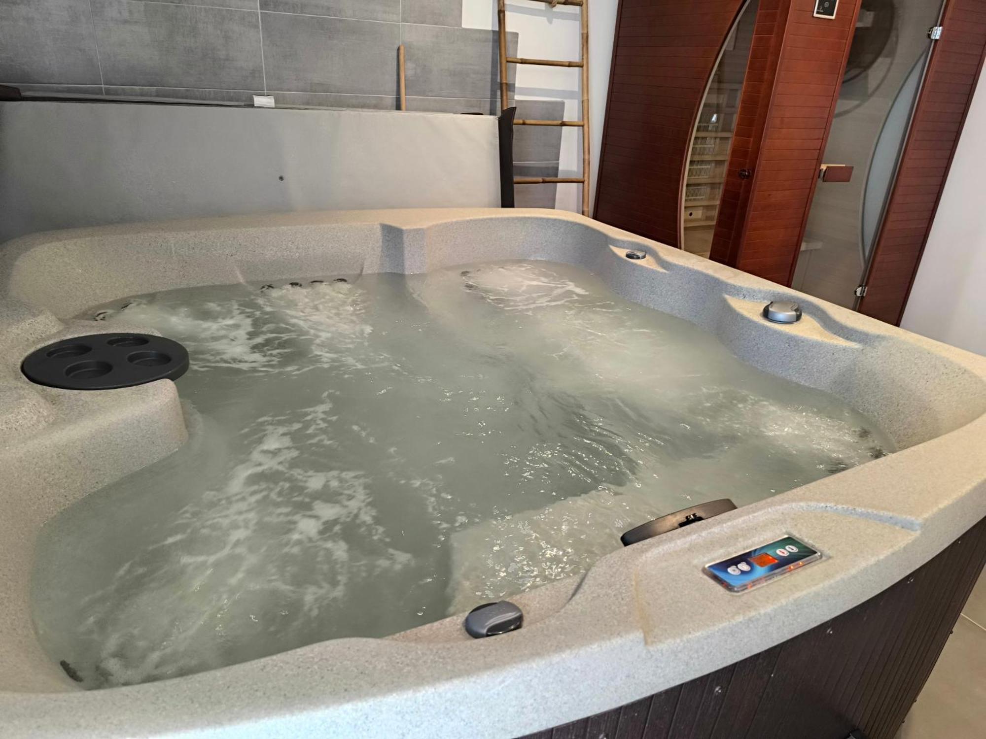 Appartement Bonheur Et Charme Spa-sauna Forfait 2h Inclus